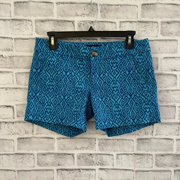 American Eagle Outfitters Pants - Women’s American Eagle midi shorts with turquoise/blue geometric print 4